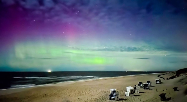 Deutschland Sylt Polarlichter Nordlichter Foto iStock Anne Fritzenwanker
