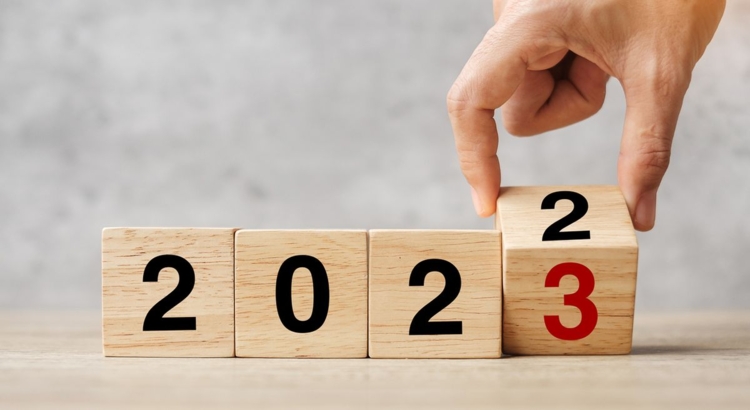Aufwaertstrend Optimismus 2022 2023 Foto iStock Panuwat Dangsungnoeng