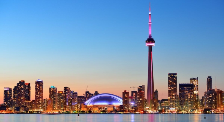 Kanada Toronto Skyline Foto iStock Rabbit 75