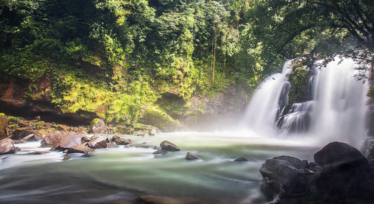 Costa Rica Nauyaca Wassefälle