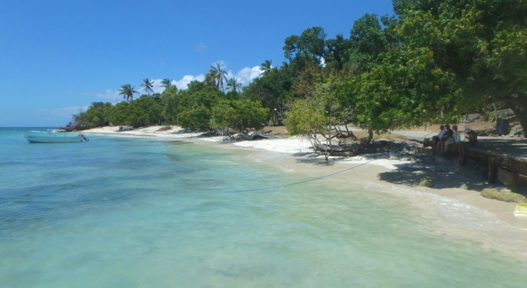 Dominikanische Republik Samana Cayo Levantado Foto iStock Mary Baratto