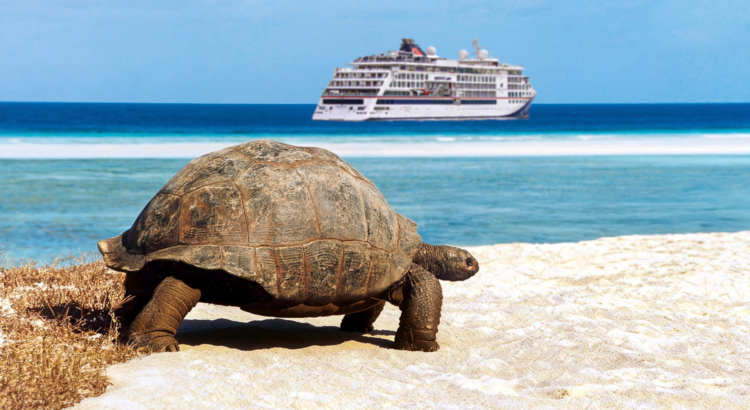 Hapag-Lloyd Cruises Hanseatic Nature Indischer Ozean.jpg