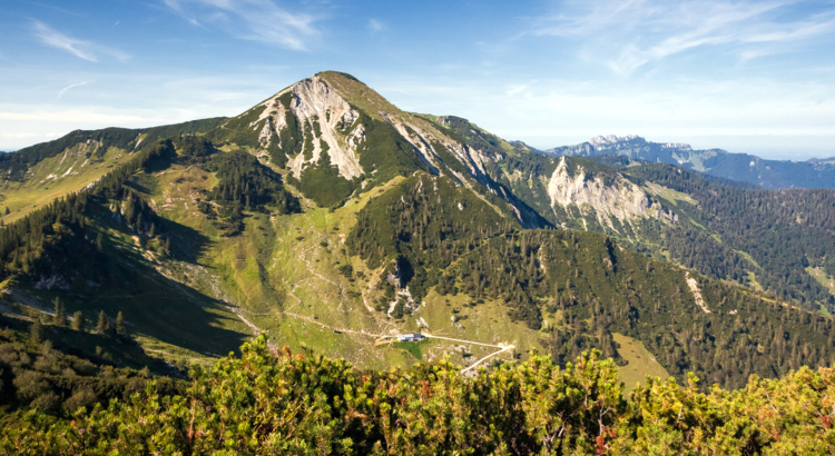 Deutschland Bayern Geigelstein Schleching iStock Dirschl.jpg