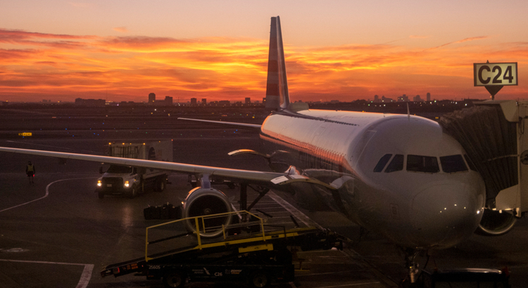 USA Texas Dallas Airport Sonnenuntergang iStock kameraworld.jpg