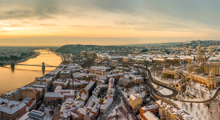 Advertorial Ungarn Buda Castle and panorama Foto Ungarisches Tourismusamt