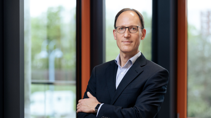 Dorka Michael Geschäftsführer LTA Vollbild.jpg