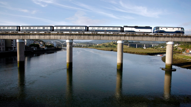 5a_GranLujo_RiadeNavia_(c)Renfe.jpg