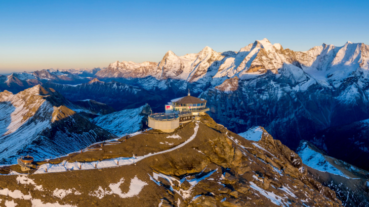 Ameropa 2b_(c)_Schilthorn_Piz_Gloria.jpg