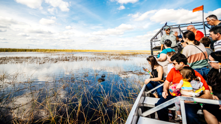 Greater Fort Lauderdale Everglades Boot Foto Visit Lauderdale.jpg