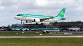 Irland Dublin Airport Aer Lingus iStock osheaphotography.jpg