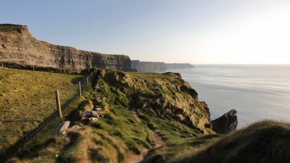 Irland Cliffs of Moher Trail Ausblick Tourism Ireland/Zhang