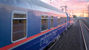 ÖBB Nightjet Dämmerung Foto ÖBB Harald Eisenberger.jpg