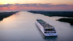 A-ROSA SCHIFF OHNE NAMEN_DONAU DELTA.jpg